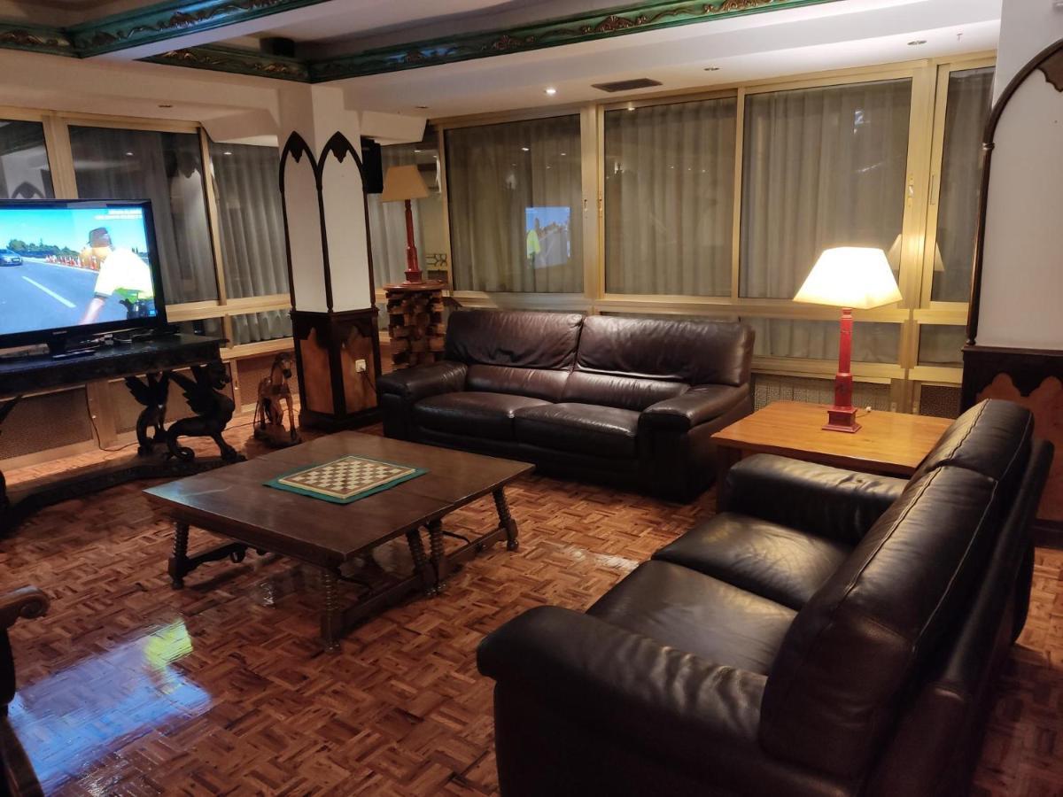 Hotel Julia Аранда-де-Дуеро Екстер'єр фото